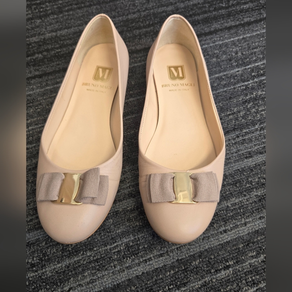 Bruno Magli Mina Bow Leather Ballet Flats 36.5
